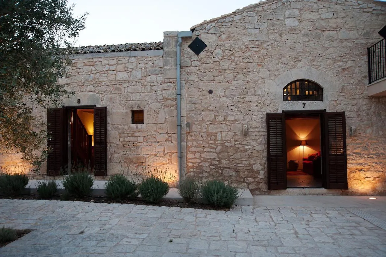 מלון רגוזה La Dimora Di Spartivento - BW Signature Collection