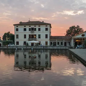  Bed & Breakfast Stecchini Italy